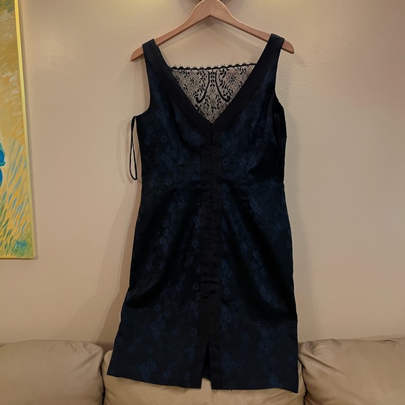 Perfect cocktail or wedding guest dress - Picture 4 of 5